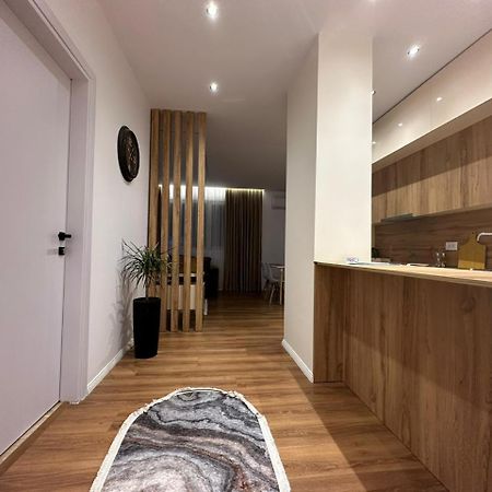 Fa Apartments At City Center 02 Tirana Exterior photo