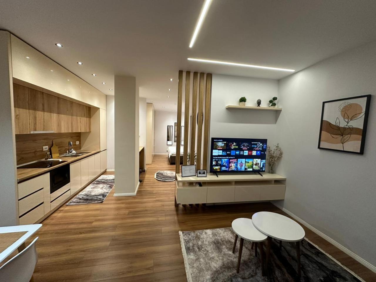 Fa Apartments At City Center 02 Tirana Exterior photo